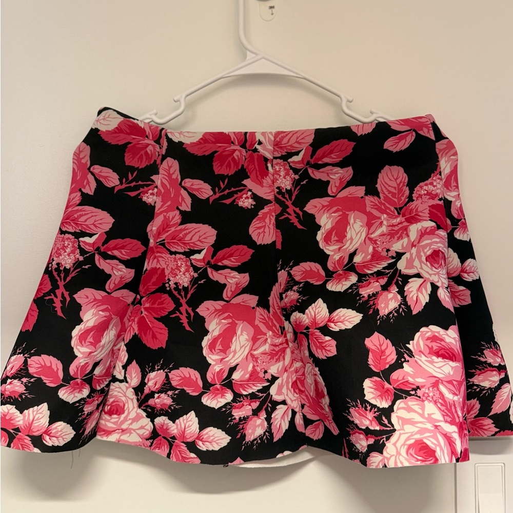 Forever 21 Pink and Black Floral Skirt